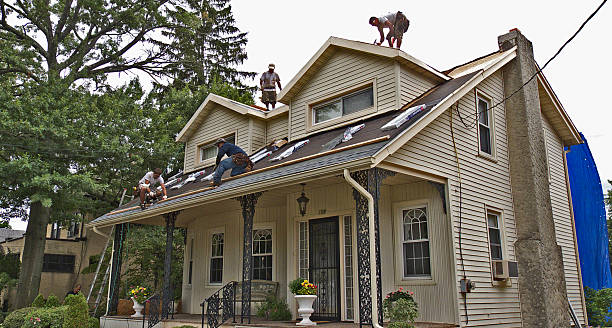 Best Local Roofing Companies  in Moses Lake, WA
